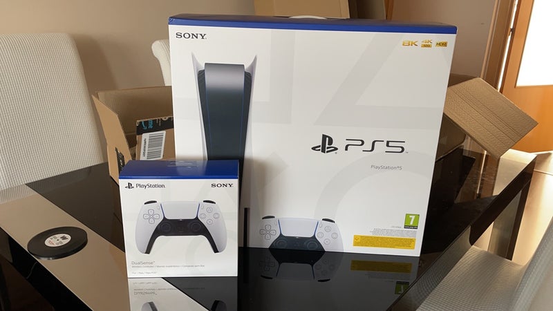 Ps5 con 2 mandos