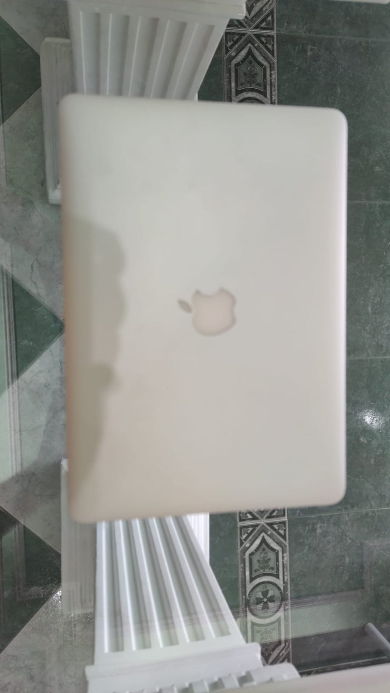 SEGUNDA MANO PORTATIL APPLE MAC BOOK AIR A1466 
