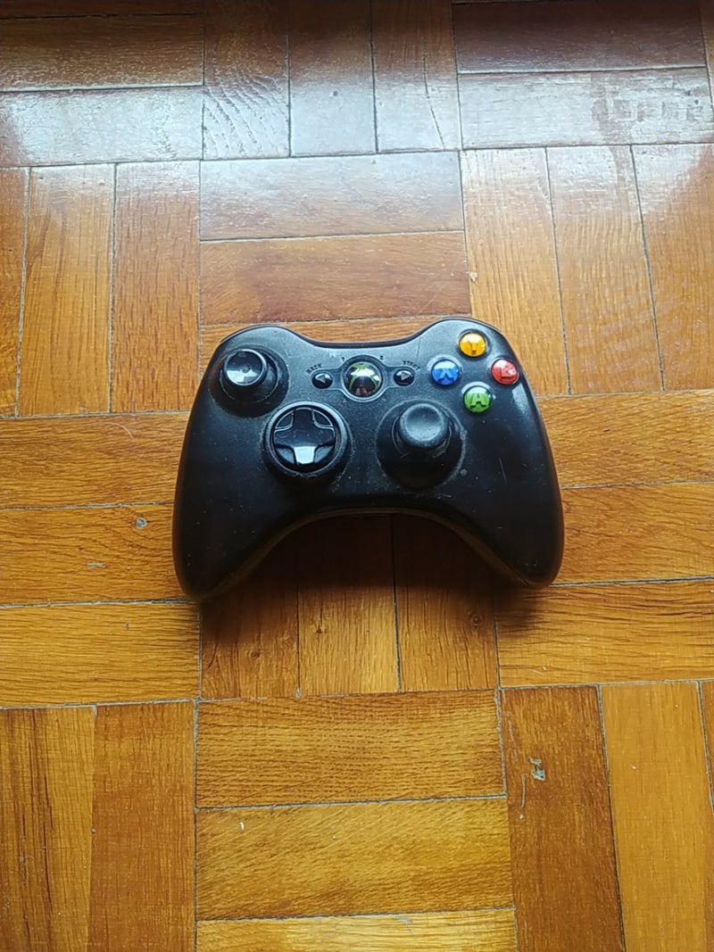 se vende mando xbox 360