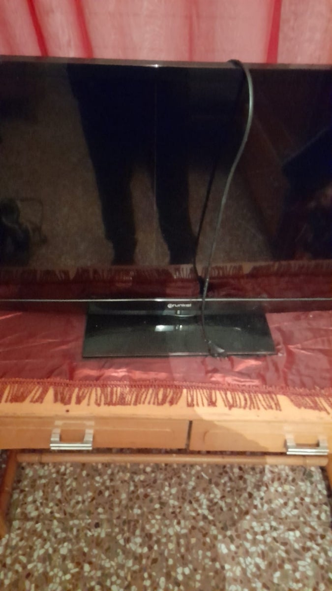 se vende televisor
