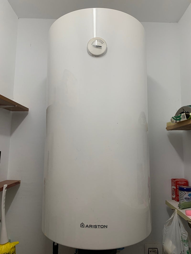 Se vende termo eléctrico de 100L