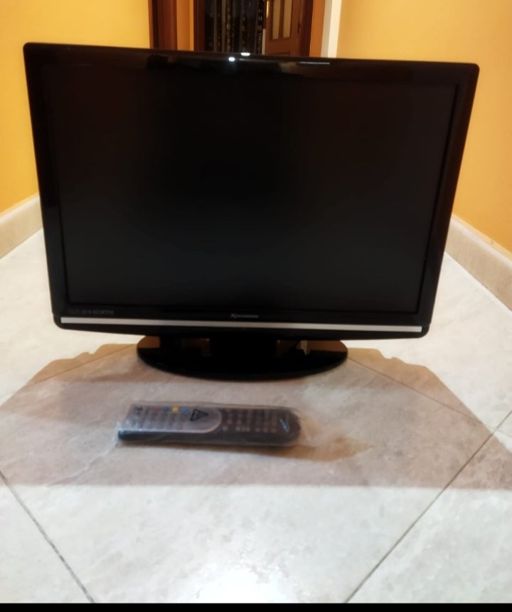 se vende TV de 22 pulgadas