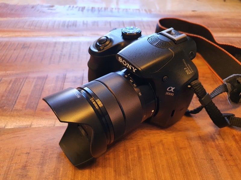 SONY ILCE-3000 Camera
