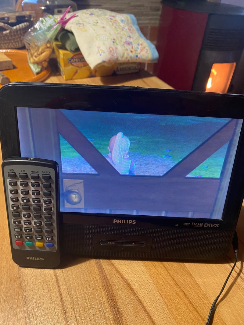 Televisión , dvd, puerto usb