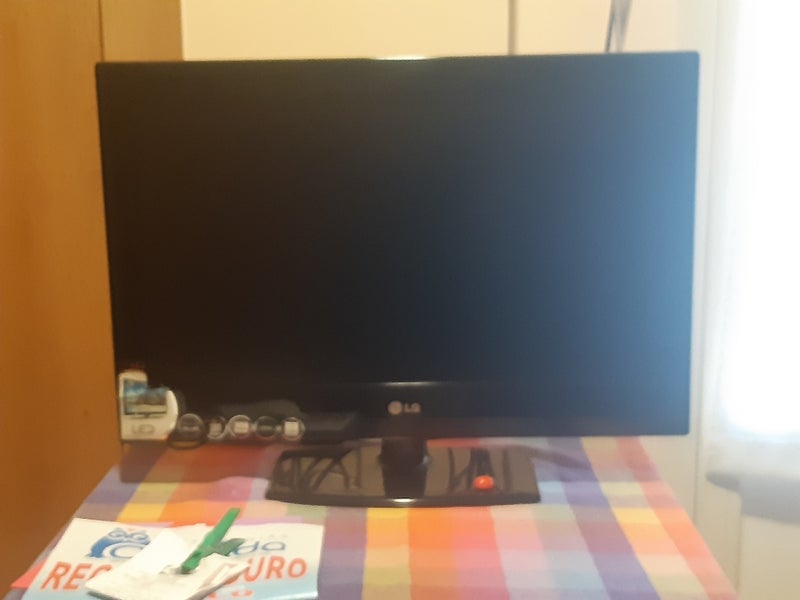 Televisión LG.    22 pulgadas 