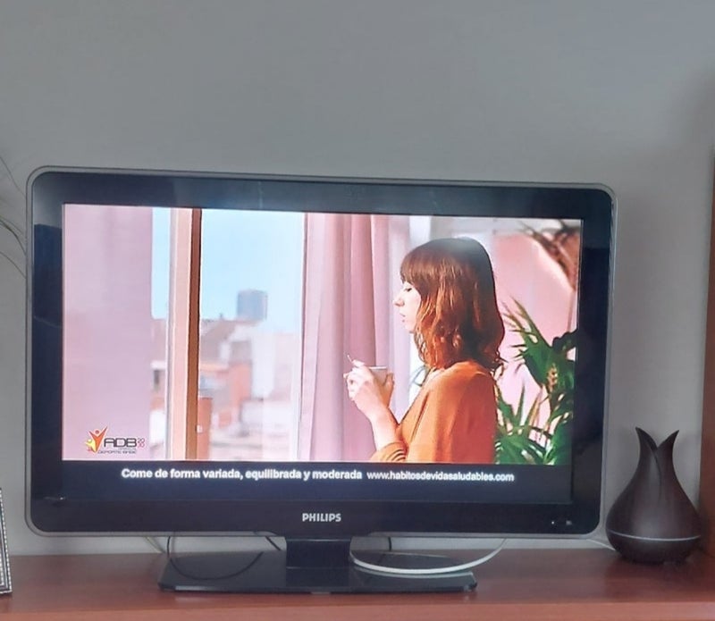 TELEVISIÓN PHILIPS 37