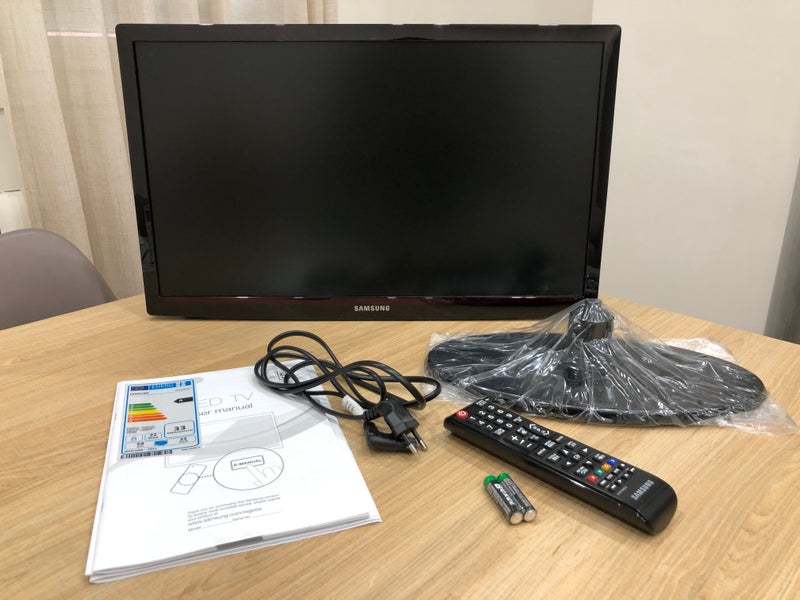 Televisión Samsung 22 UE22ES5000
