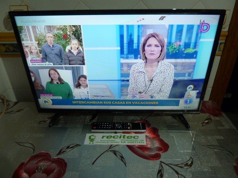 TELEVISION THOMSON 32 PULG. (NO SMART TV)