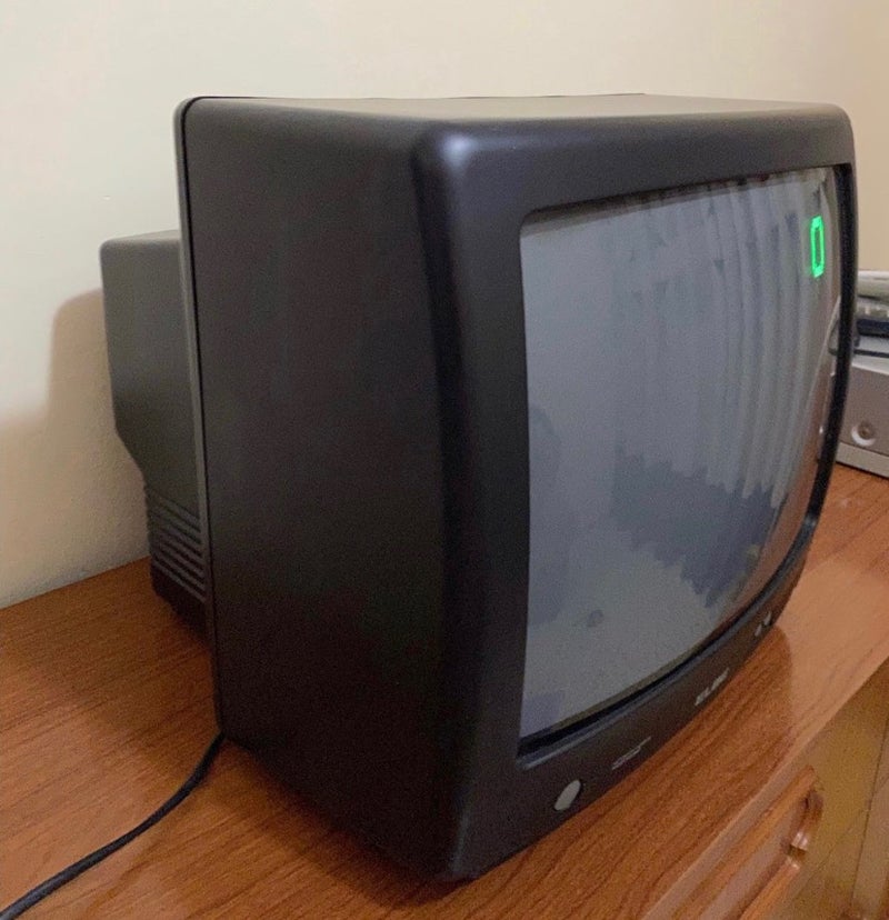 Televisor 14 pulgadas Elbe con mando