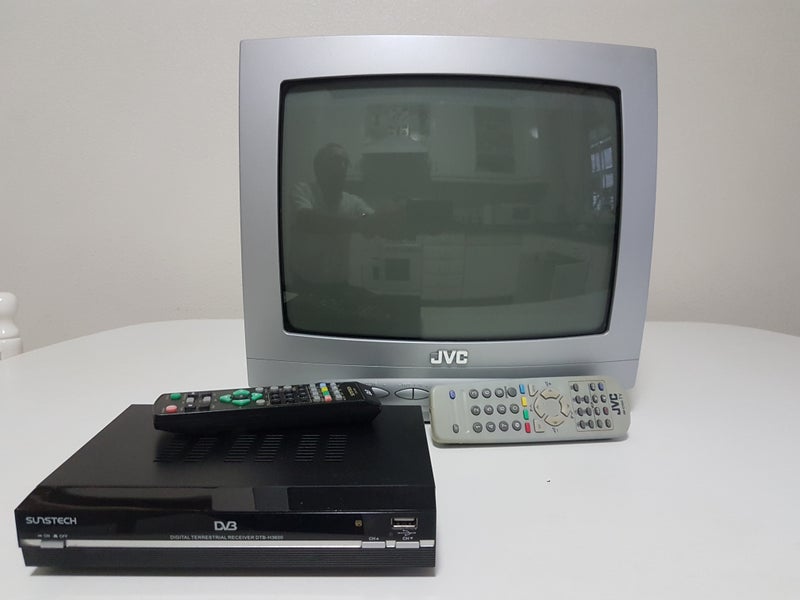 Televisor marca JVC