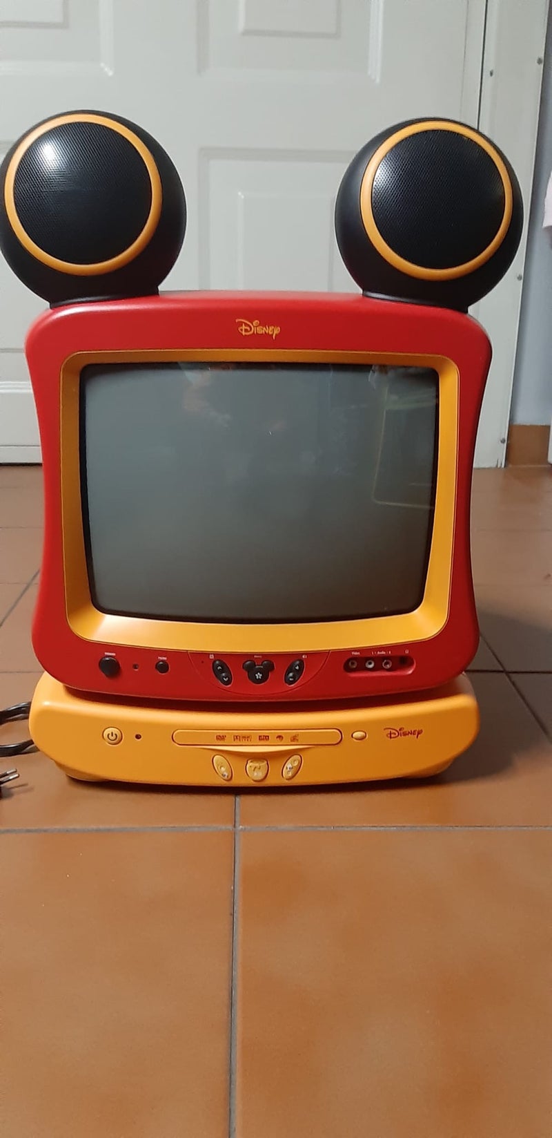 TELEVISOR MICKEY