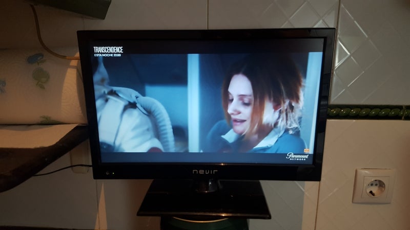Televisor Nevir 16 pulgadas