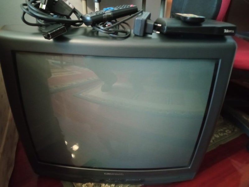 televisor tubo de 28 pulgadas