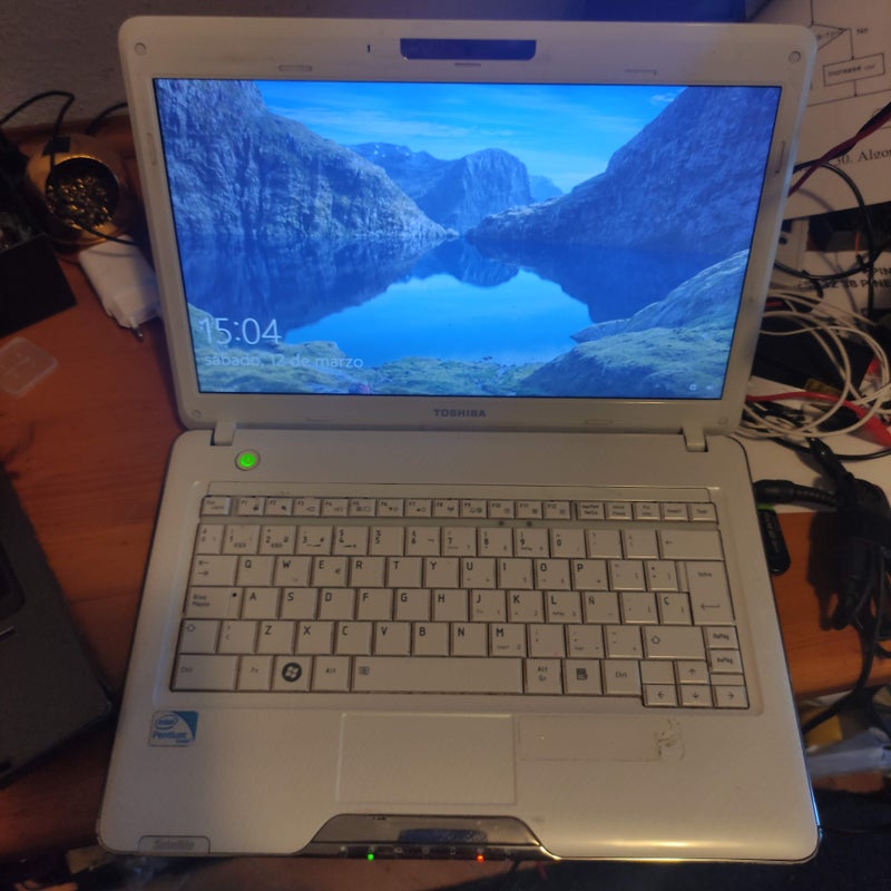 toshiba Satellite T135-sp291 portatil 4GB de RAM 