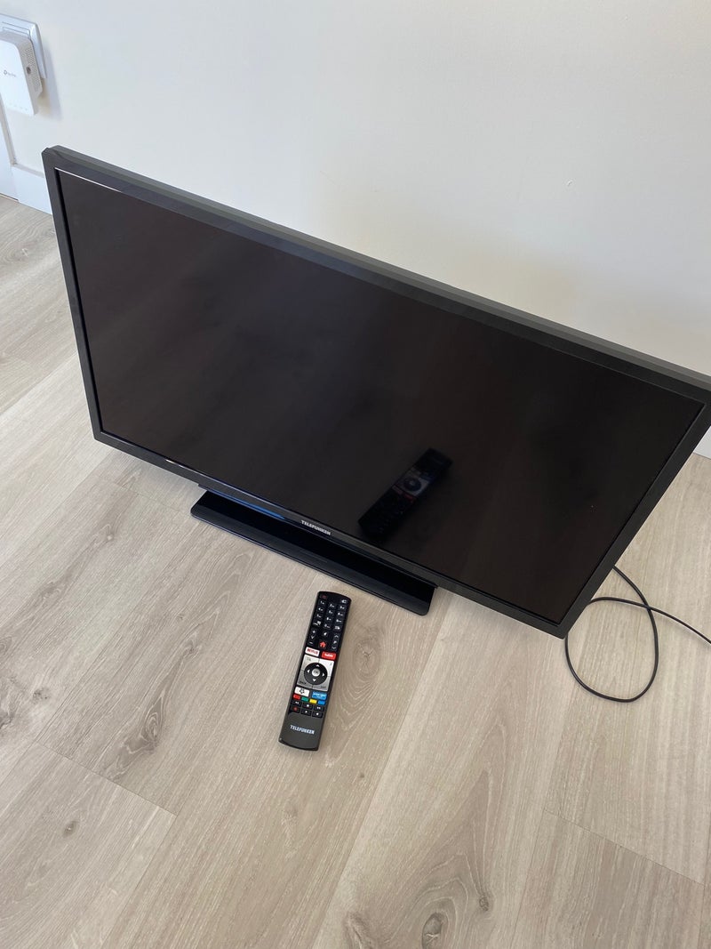 TV 32 Telefunken