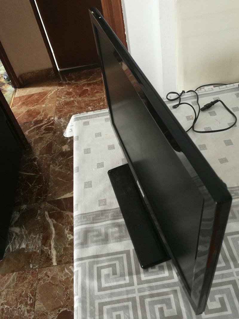 TV Led 22 telefunken para reparar