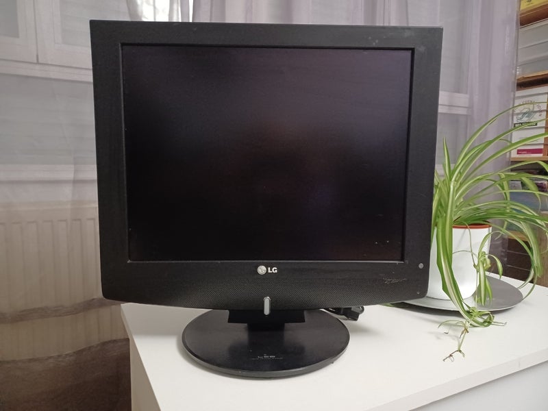 TV Monitor LG Television 20'