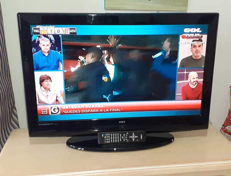 TV OKI V32B-H 32PULGADAS 