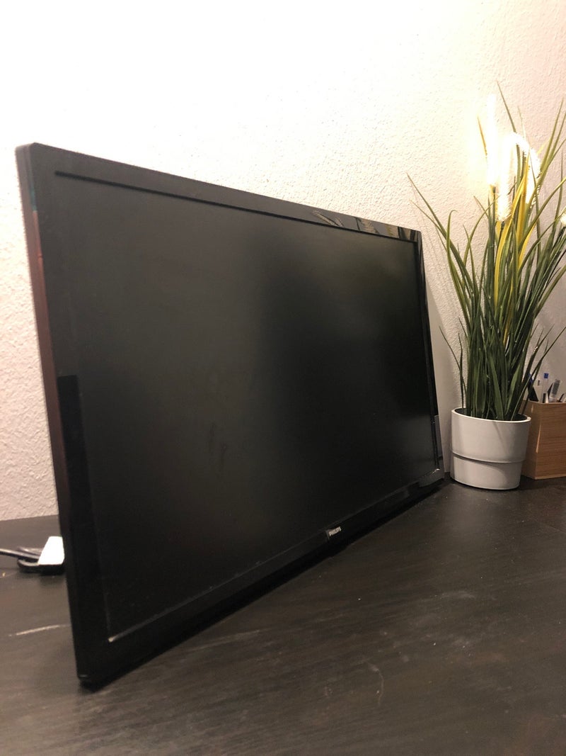 TV PHILIPS 24