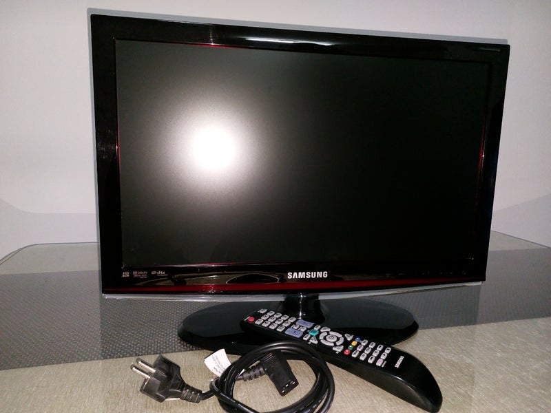 TV Samsung 22