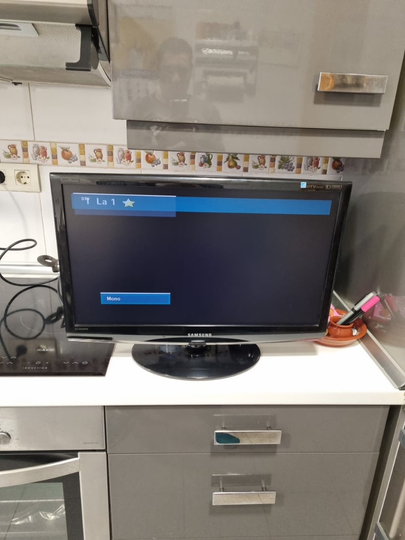 TV SAMSUNG 23