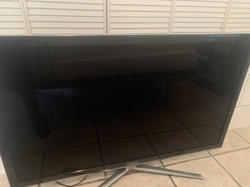 Tv samsung smart 46' modelo SQ01