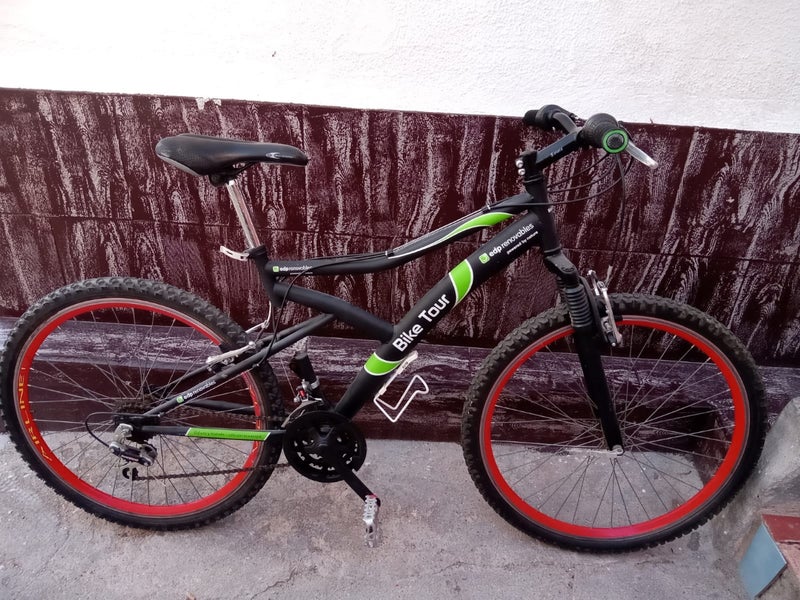 vendo bicicleta de montaña de 26 pulgadas 