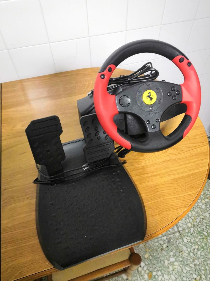Volante Thrustmaster PC PlayStation 