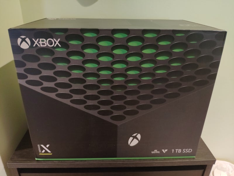 Xbox Series X nueva a estrenar